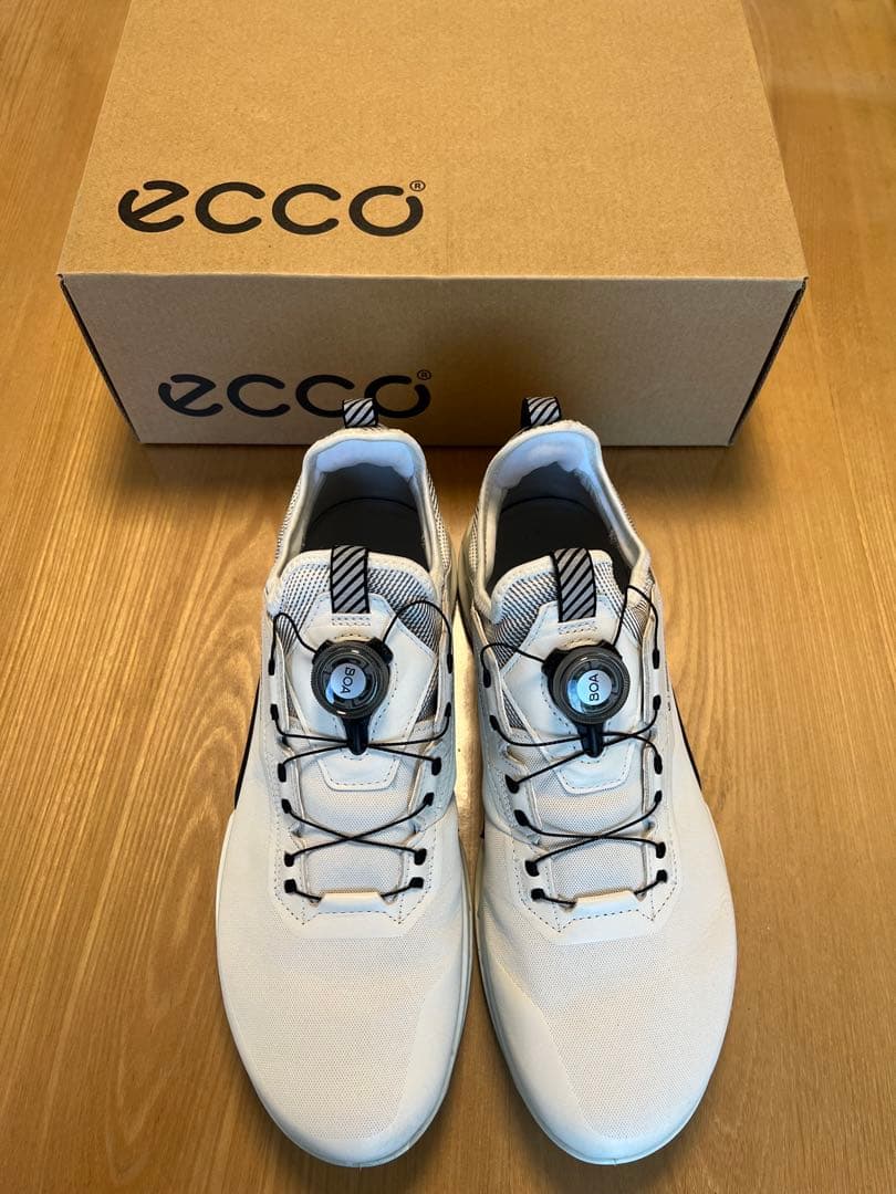 新品同様 ECCO ゴルフシューズ 白 27.5 BOA 44,000円