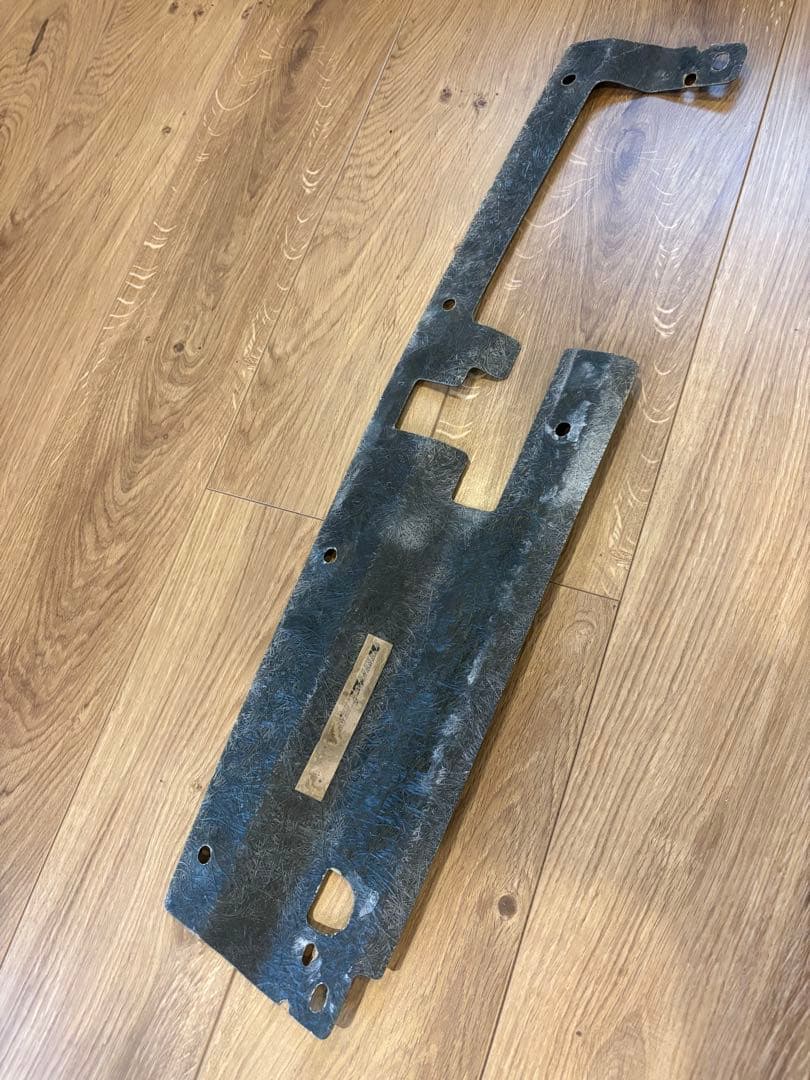 Monster カーボンファイバー ラジエータークーリングプレート　ランサー7用