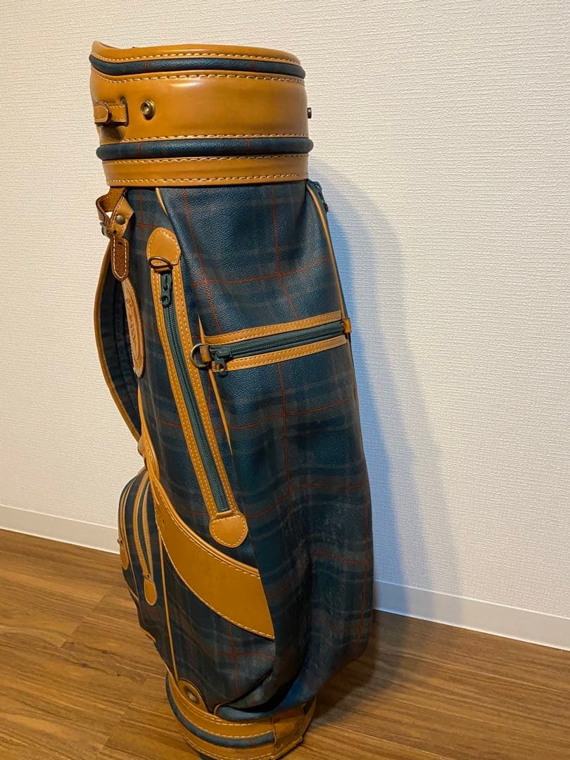 トラサルディ（TRUSSARDI）キャディバック