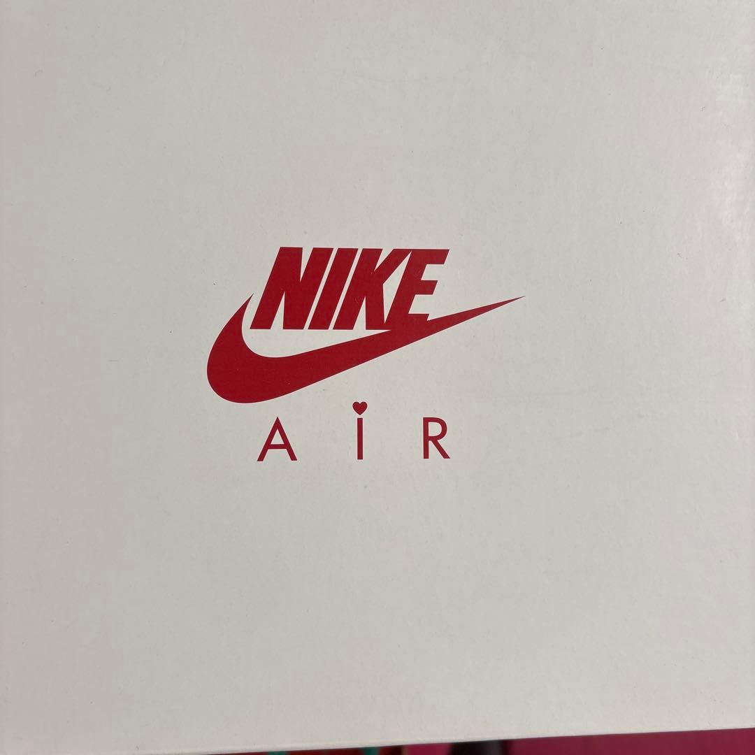 新品未使用NIKE エアマックス90 バレンタインデー　22.5cm