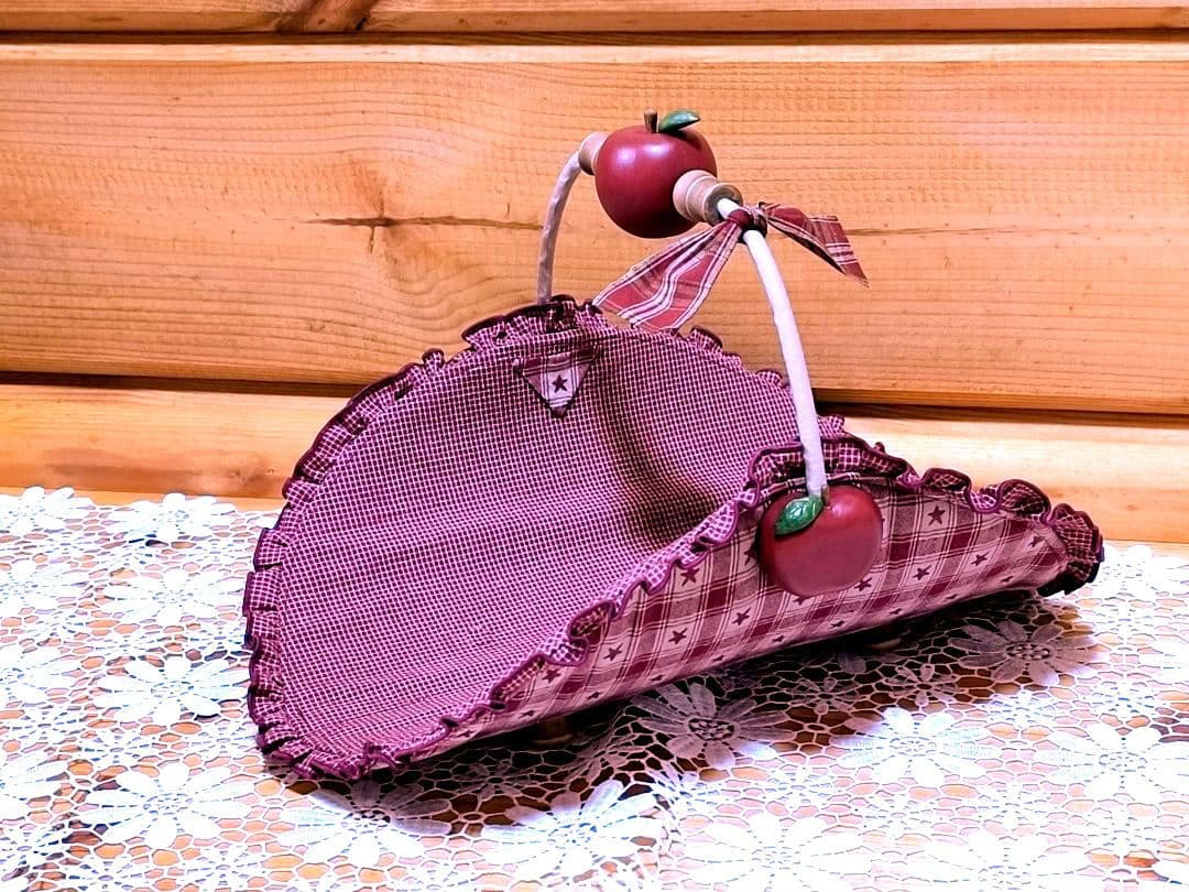 ⭐️アメリカンカントリー雑貨♥サンタさんからの贈り物★ෆまん丸りんごෆバスケット