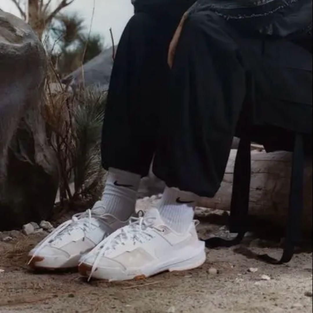 靴 Nike x sacai Zegamadome SP Summit White