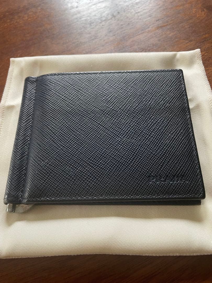 PRADA 財布　マネークリップ