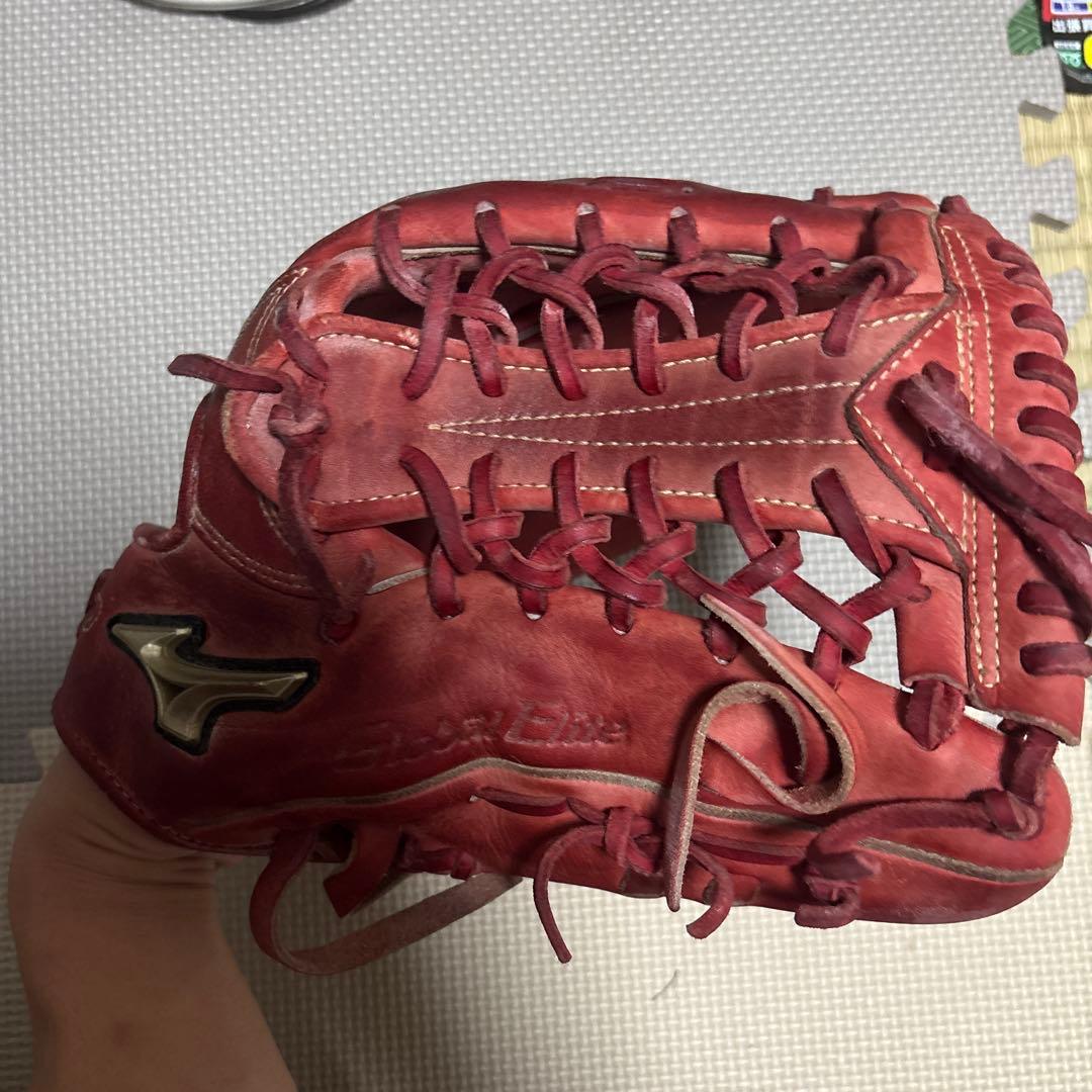 マ＊ル様　ミズノグローバルエリート外野手用グローブ