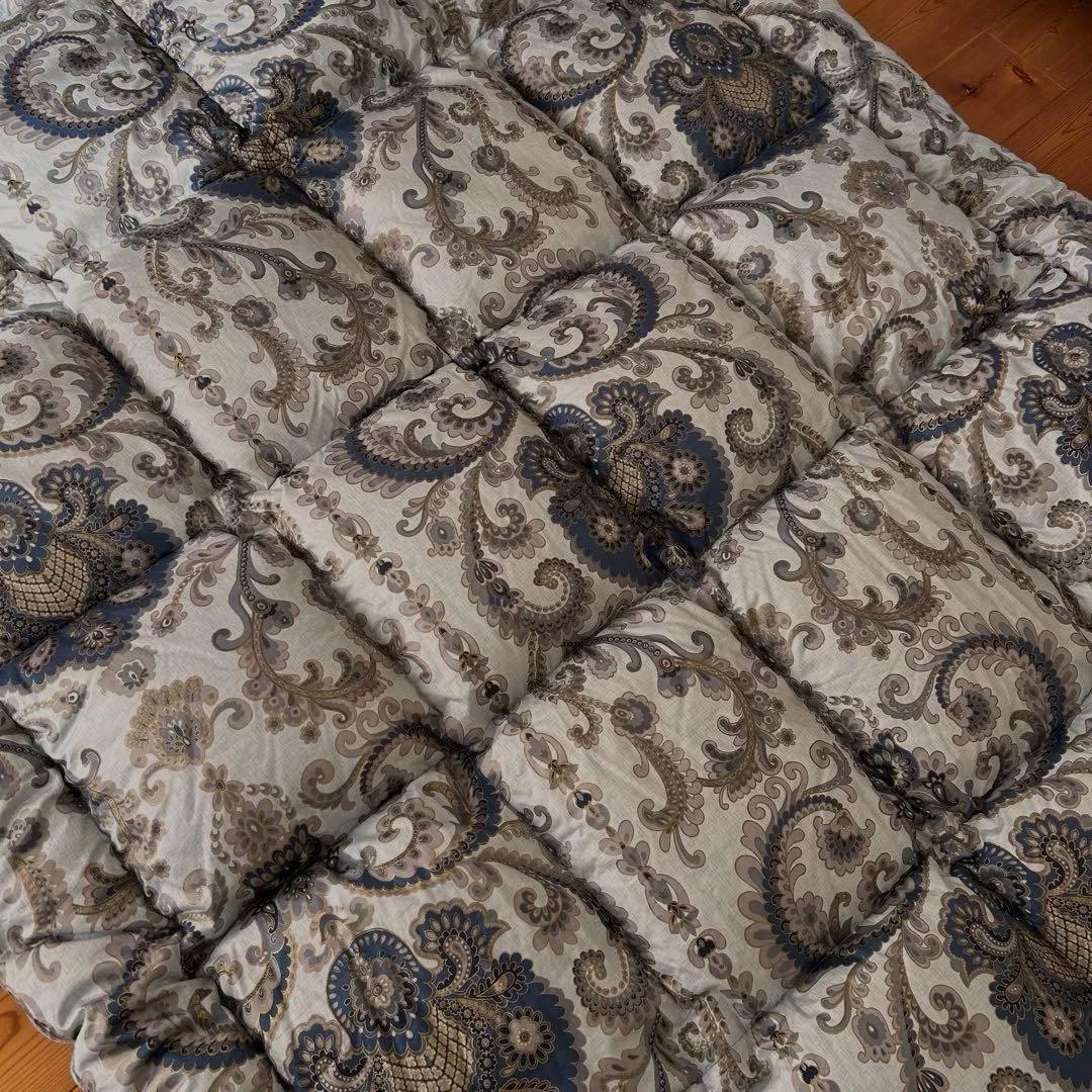 シングルサイズ　羽毛掛け布団