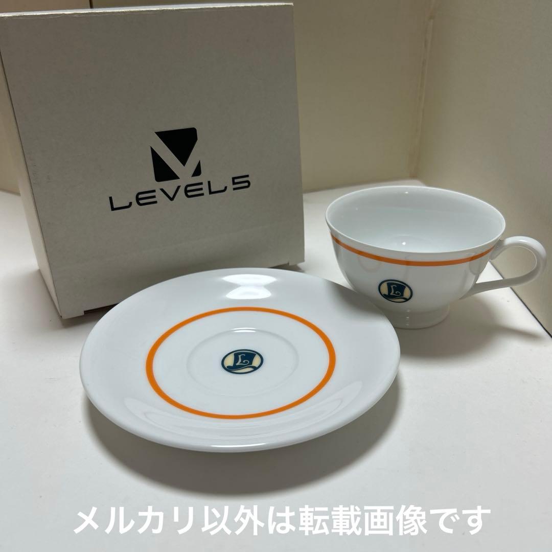 【レア品】　非売品・レイトン教授カップ&ソーサー