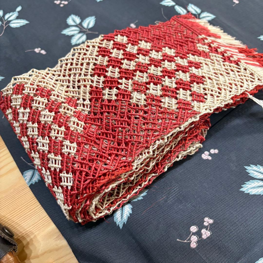 S*a様 誉田屋源兵衛 芭蕉　（紗綾形　格子　赤）半巾帯