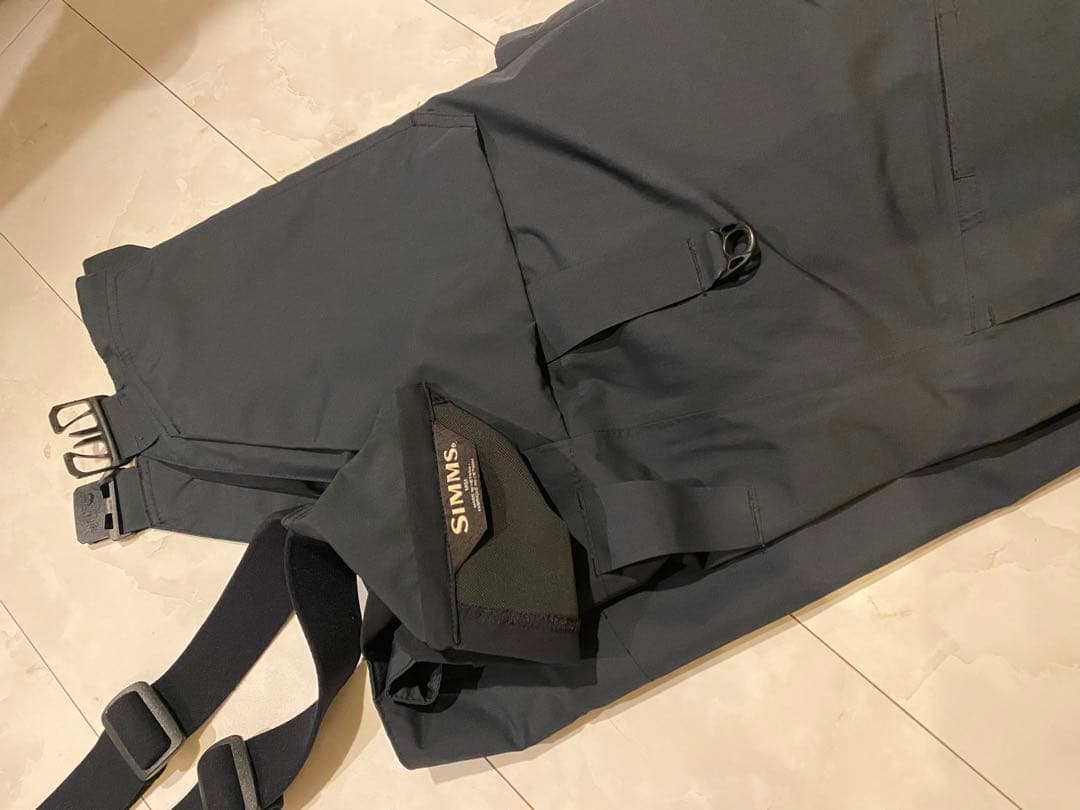 SIMMS チャレンジャービブ