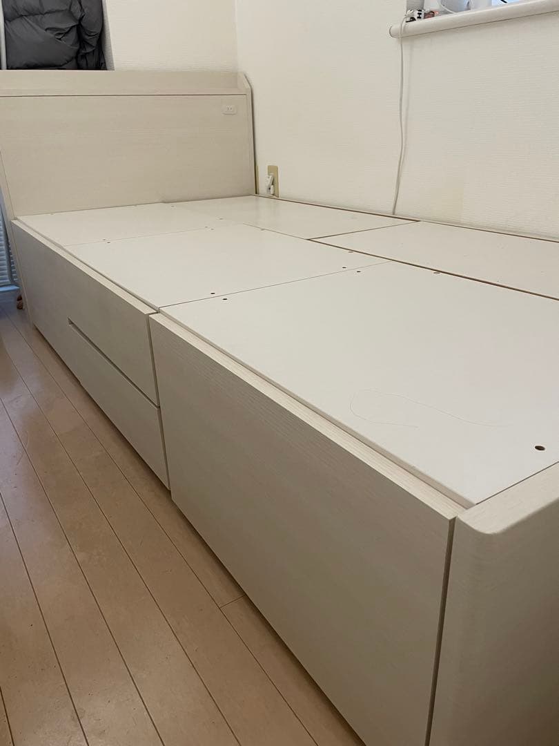 ニトリ シングル ベッド フレーム ジオ チェスト 40L ww