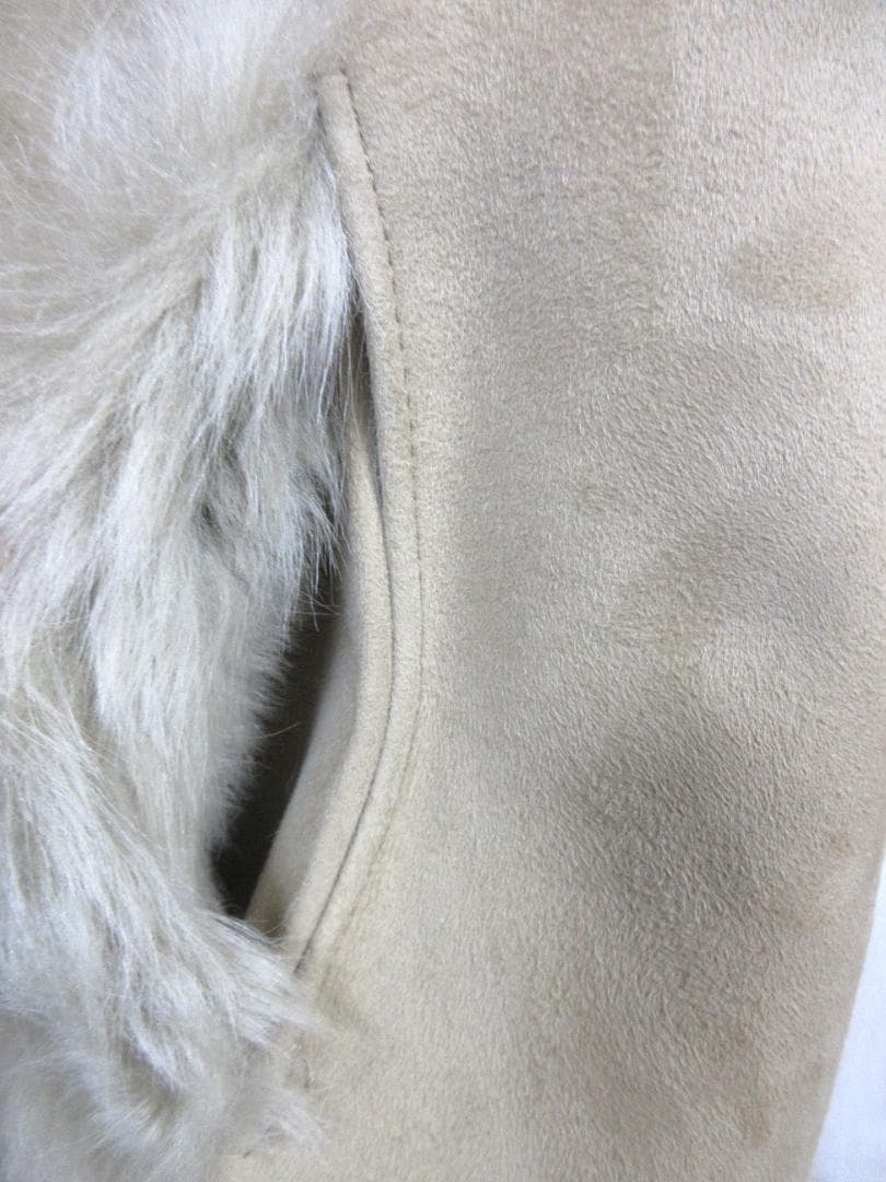 羊革　ムートン　毛皮　リーバーシブル　ポンチョ