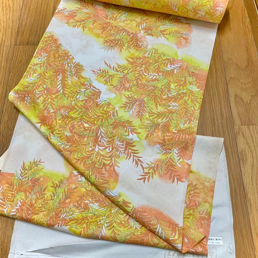 正絹　反物　黄色系　ベージュ　コシノアヤコ　プラチナ縫取り　招福竹　八掛地付