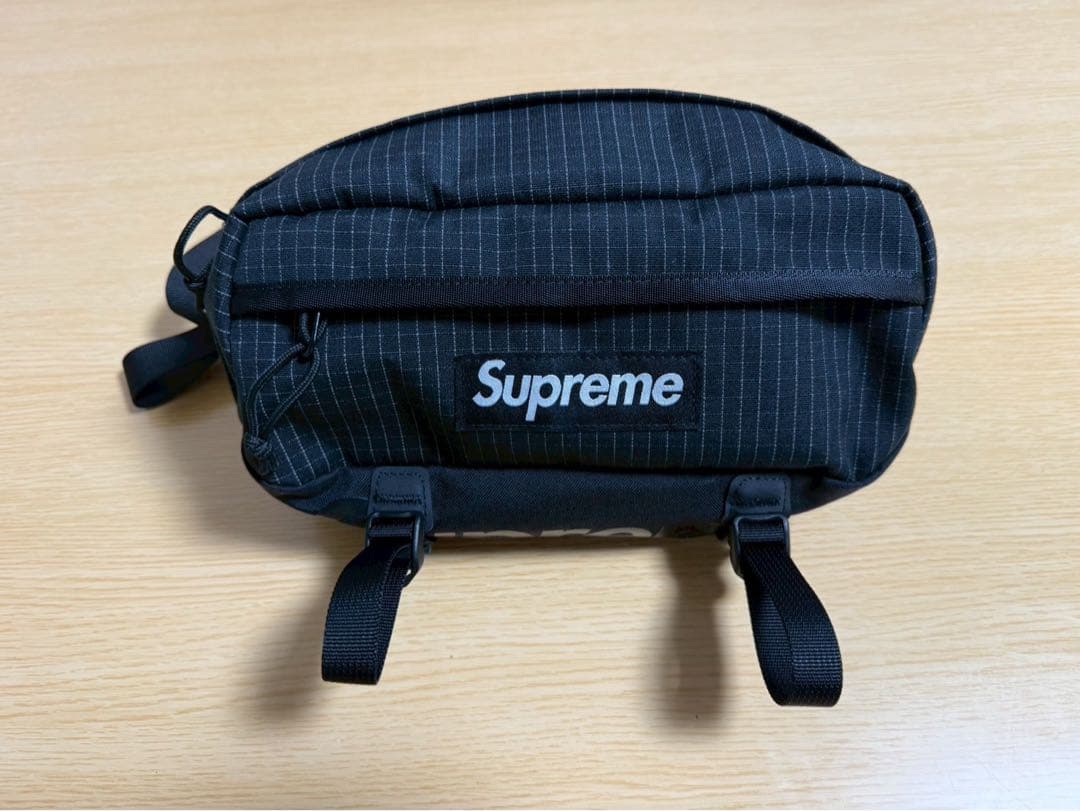 バッグ Supreme Waist Bag \