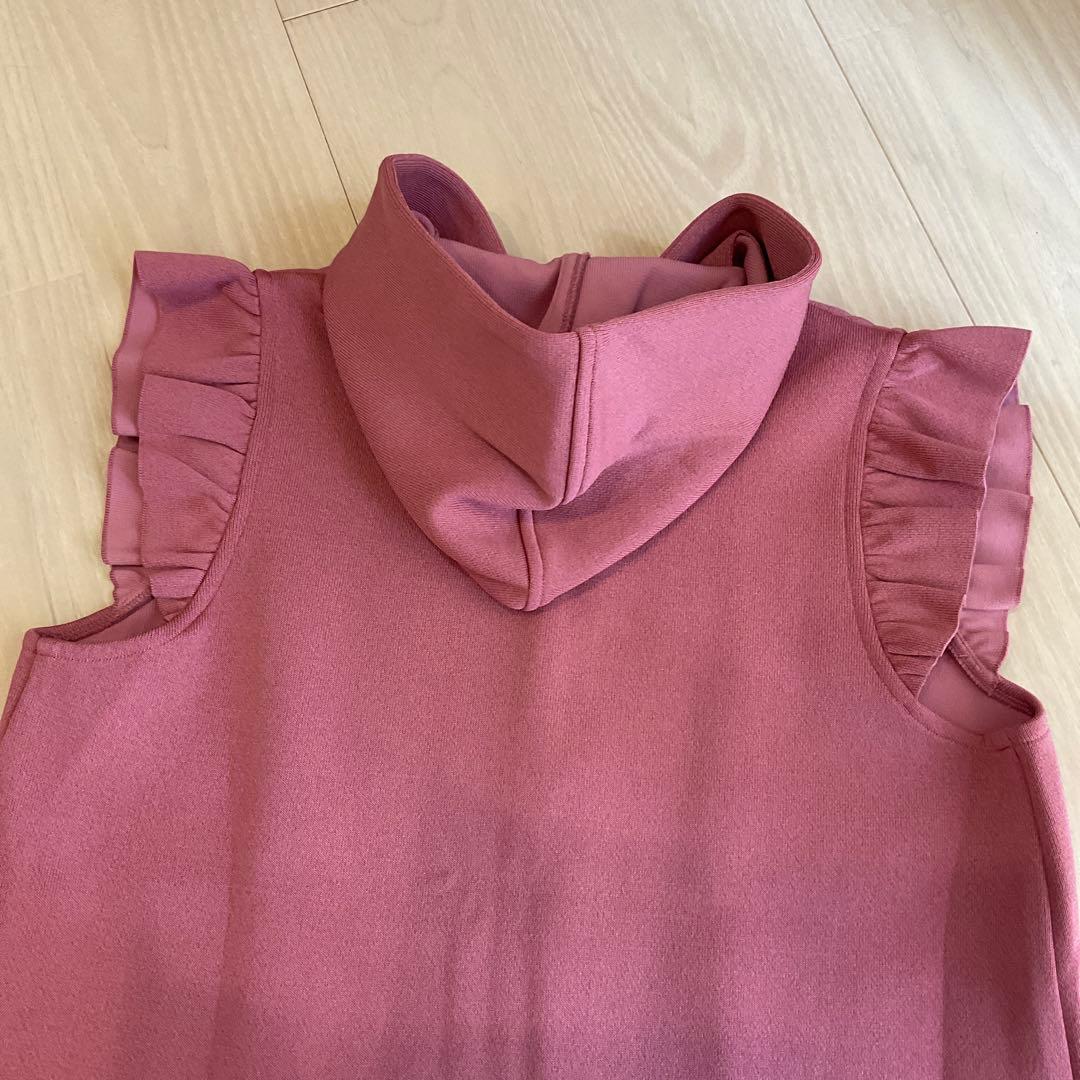 フリル付きフードロングベストジレ　 ピンク　34　新品