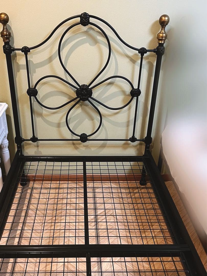 ローラアシュレイ　シングルベッドフレーム　チェルトナム(2)