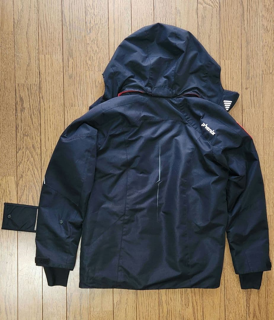 フェニックス　キッズ　スキーウェア　上下　　160サイズ　黒　赤ズボン未使用