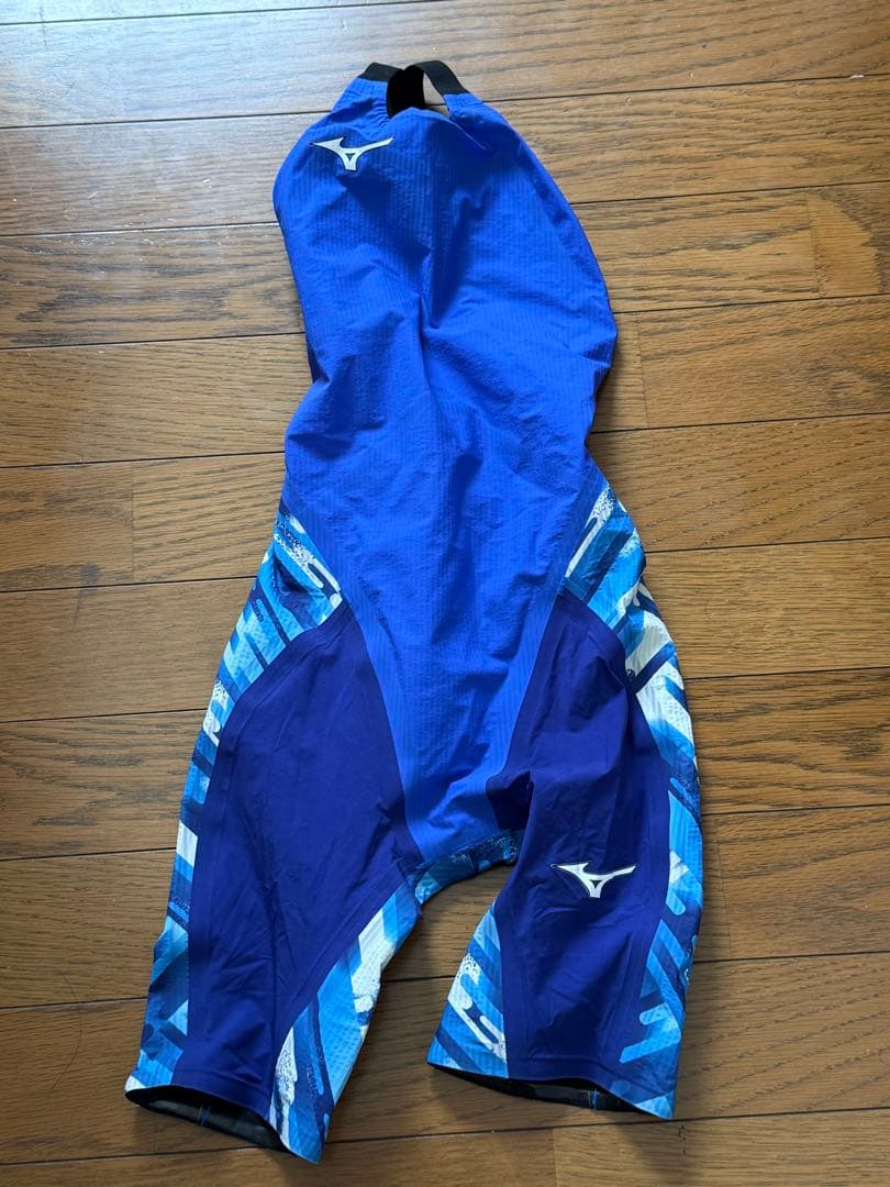 美品　試着のみ　ミズノ　高速水着　競泳水着　GX SONIC Ⅲ ST 140