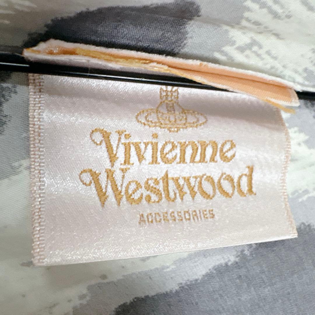 希少　ヴィヴィアンウエストウッド レオパード柄　折りたたみ傘　木製　オーブ　人気