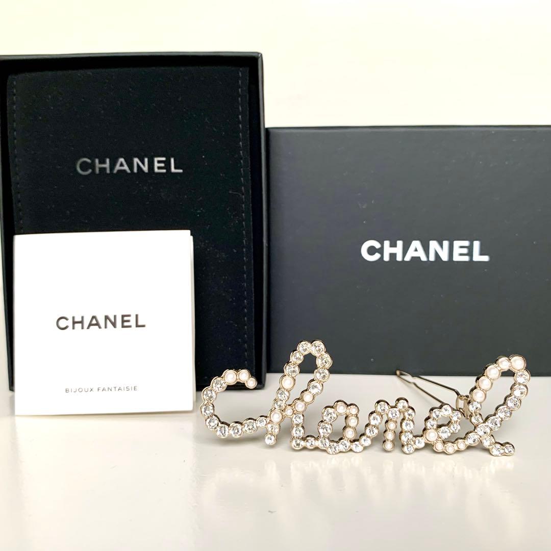 激レア！未使用品CHANELシャネルロゴヘアピン