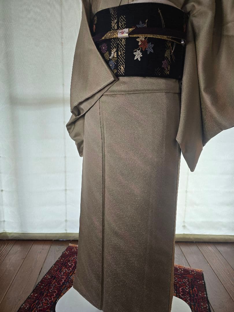 仕立て上がり　未使用品　色無地　暈し ４点フルセット　袋帯