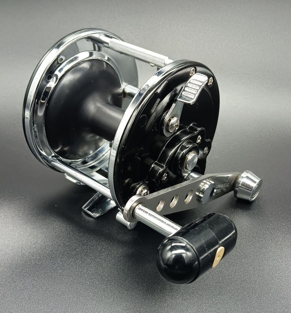 Dynamic ST-60 両軸リール