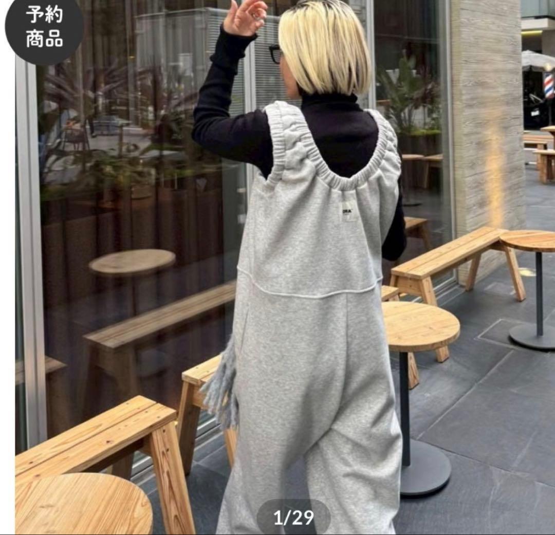 みー！MOKA tag coverall sweat スウェット