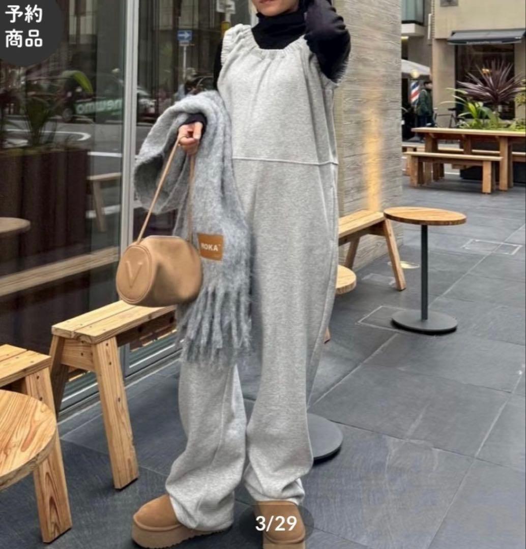 みー！MOKA tag coverall sweat スウェット