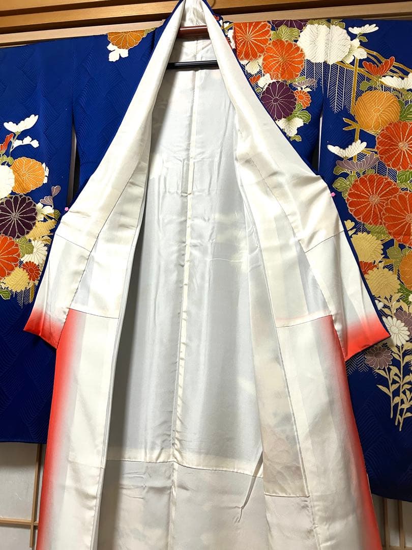 正絹 豪華 濃青色 金糸振り袖 未使用に近い