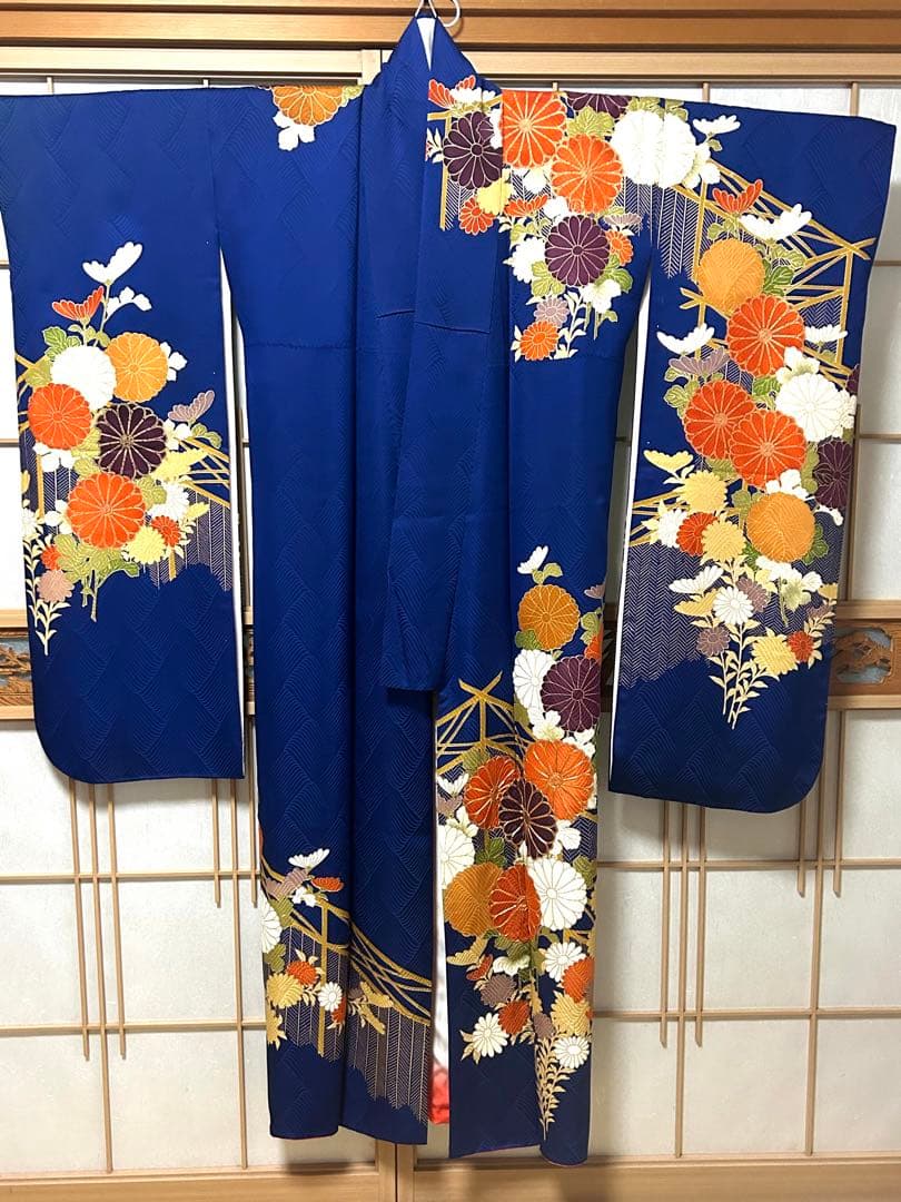 正絹 豪華 濃青色 金糸振り袖 未使用に近い