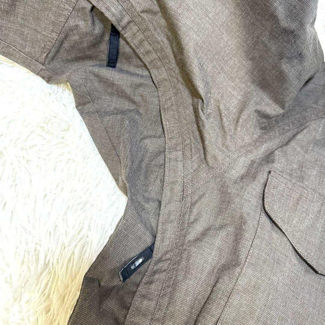 Columbiaコロンビア　スキー・スノボーウェア上下セットTITANIUM