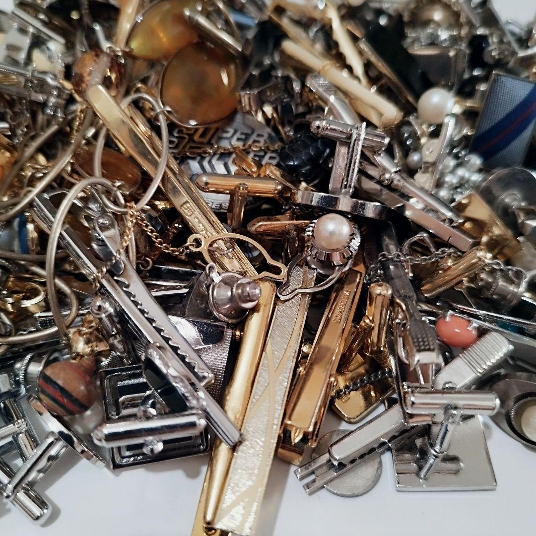 マ*ル様 アクセサリー　まとめ売り　約1.5kg　イミテーション