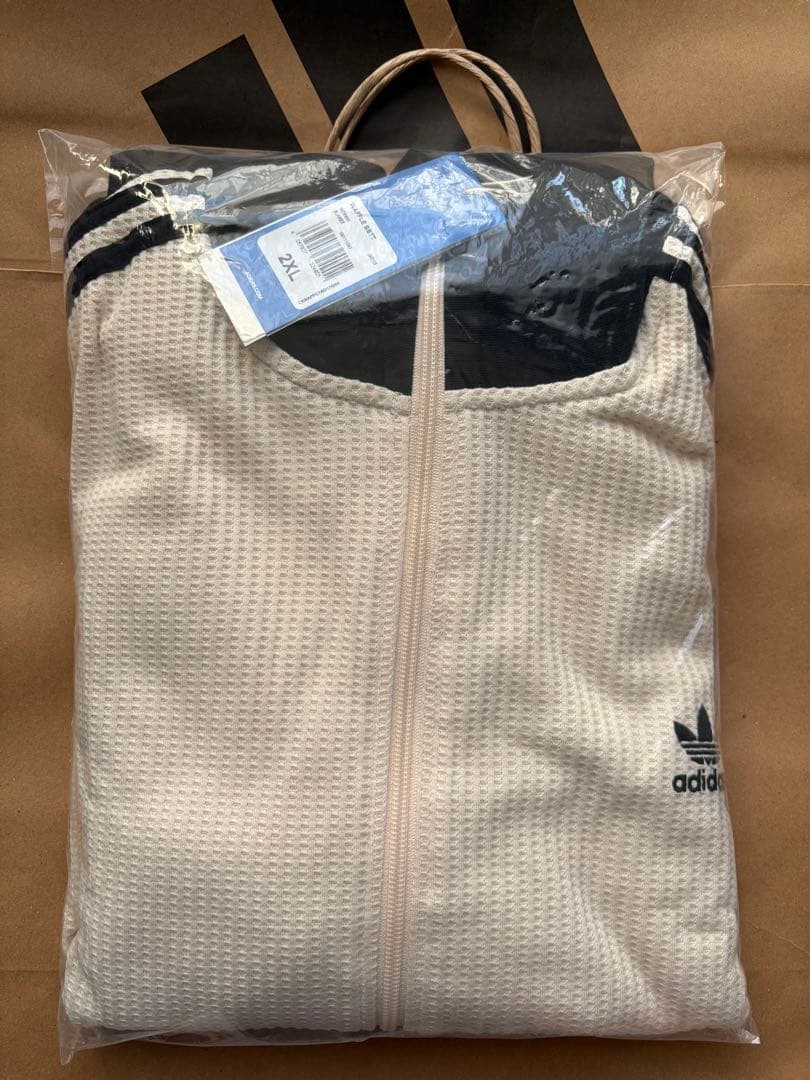 adidasトラックジャケット 2XL ワッフル ジャージ　直営店購入品