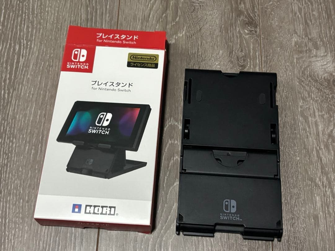 【美品】Nintendo Switch 本体 + プロコン+スタンド+ソフト3本