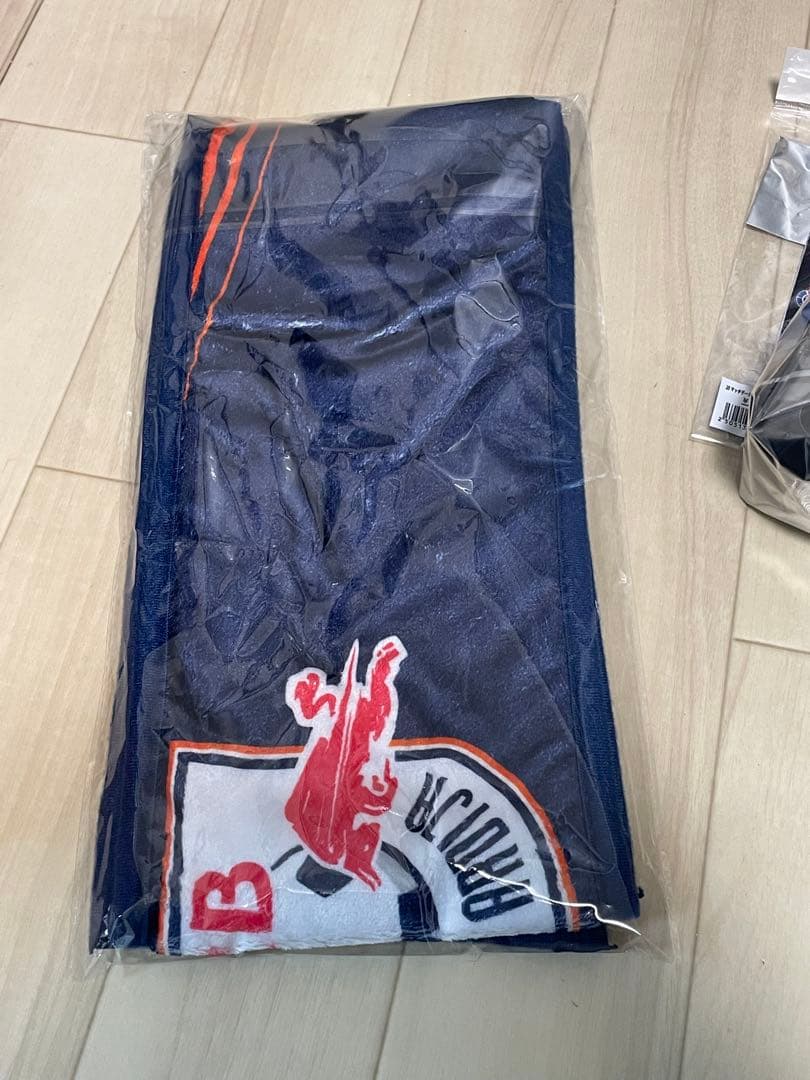 RB大宮アルディージャ　炭酸ボトル　タオルマフラー　トコトコバス　キーホルダー