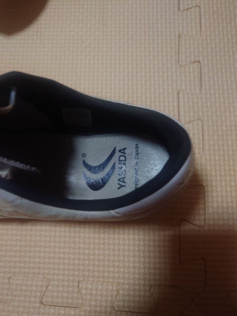 ヤスダ リガレスタpro ホワイト スパイク 24.5