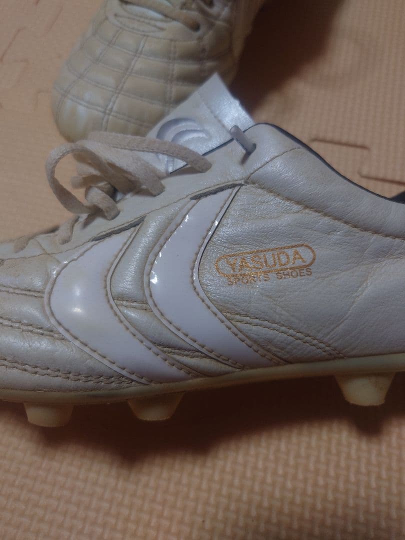 ヤスダ リガレスタpro ホワイト スパイク 24.5