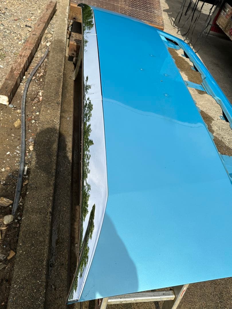 三菱ふそう　フロントパネル　スーパーグレート