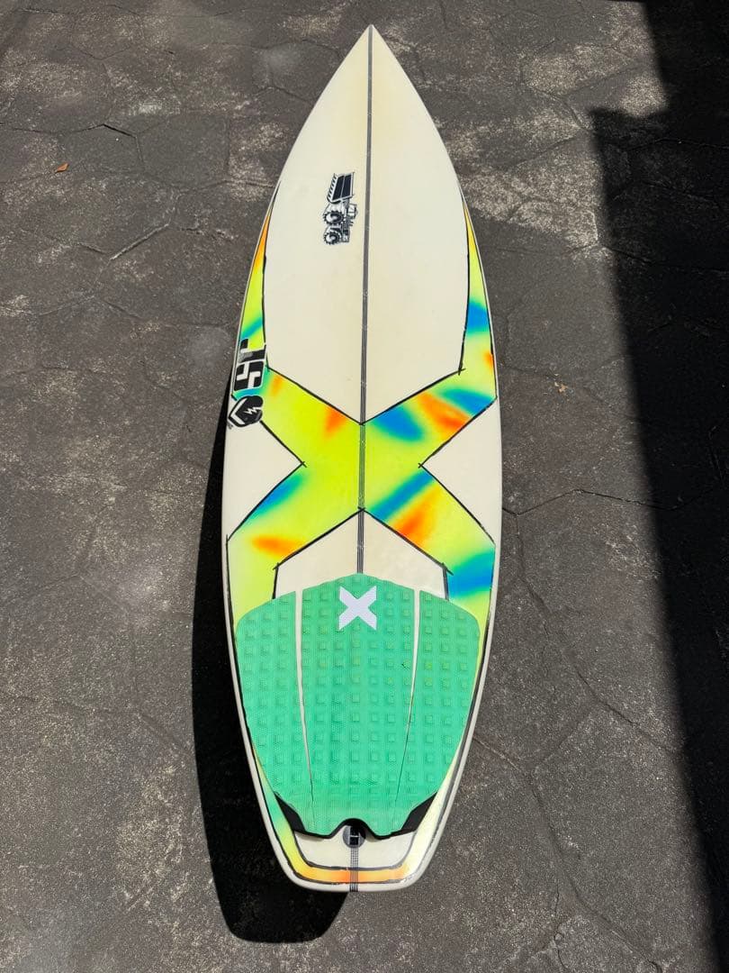 JS FMNII ショートボード 5'10