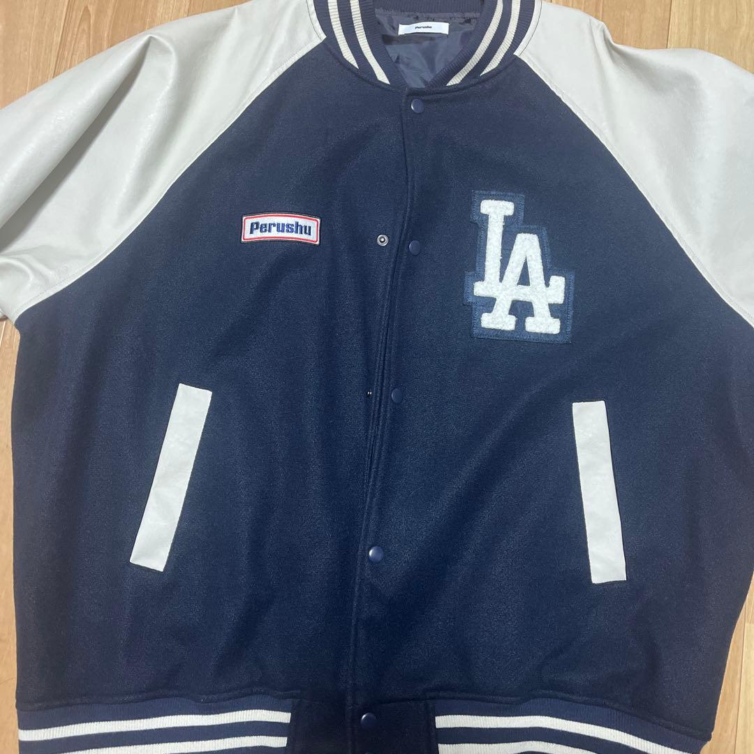 【Perushu×MLB】オーバーサイズスタジャン