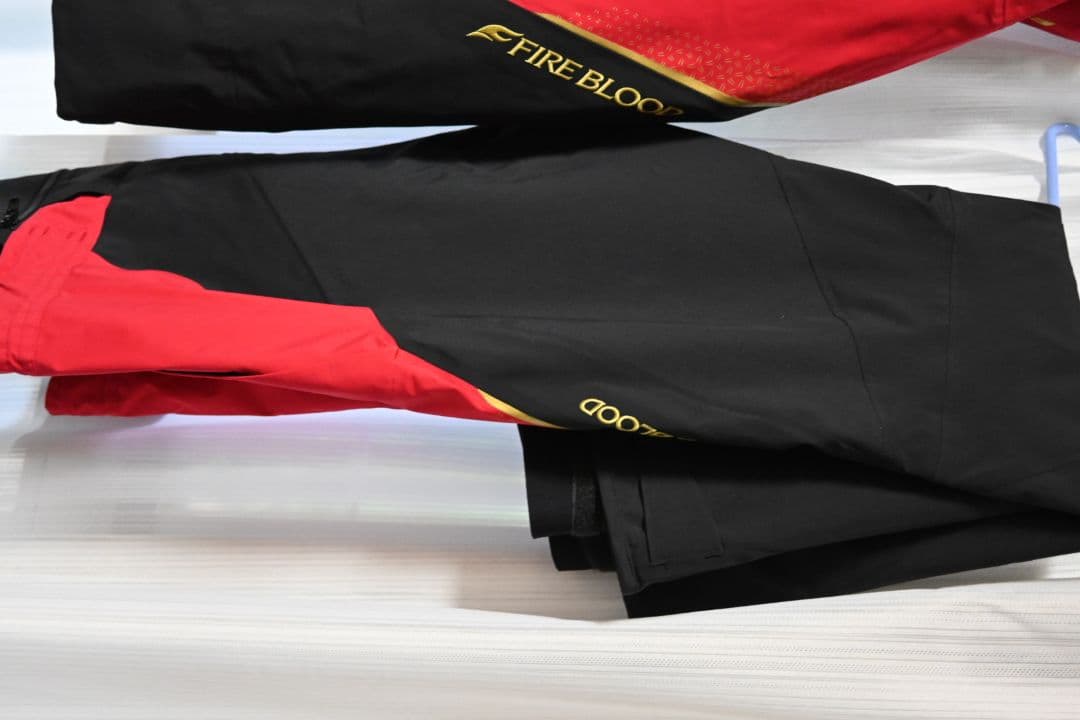 新品未使用❗️SHIMANOリミテッドプロ　ゴアテックスレインスーツ