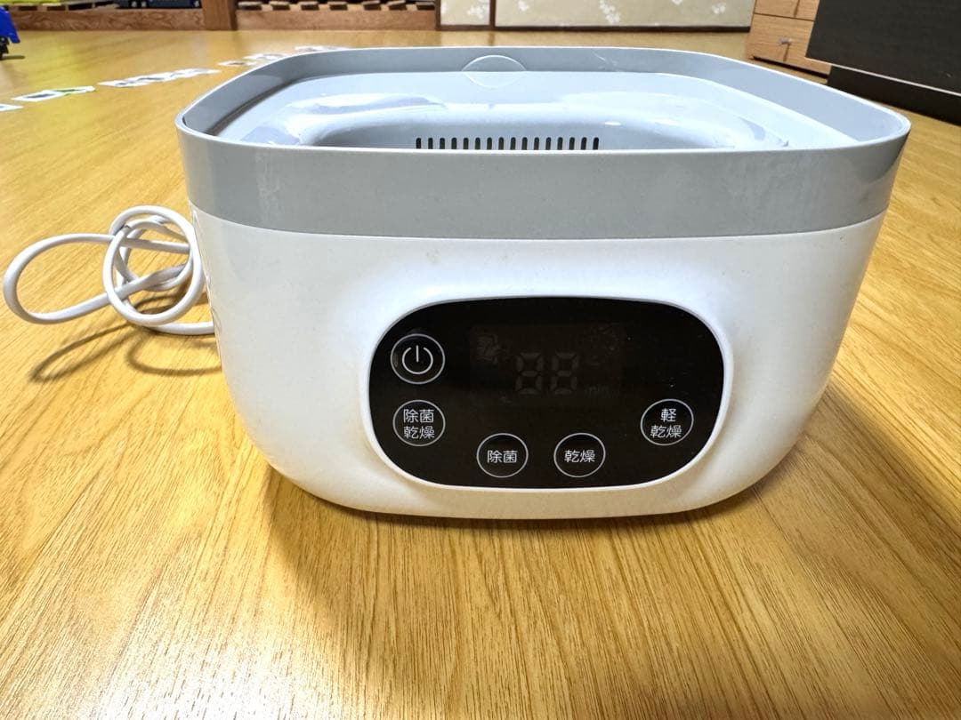 ゆ*こ様 哺乳びんスチーム除菌・乾燥器 POCHItto