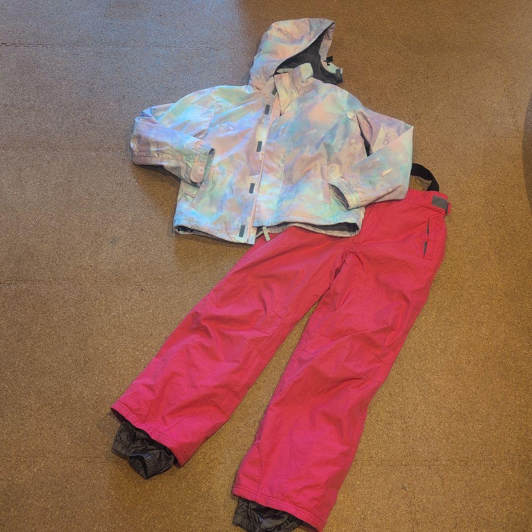 スキーウェア マルチカラー ジャケットとパンツ 160サイズ
