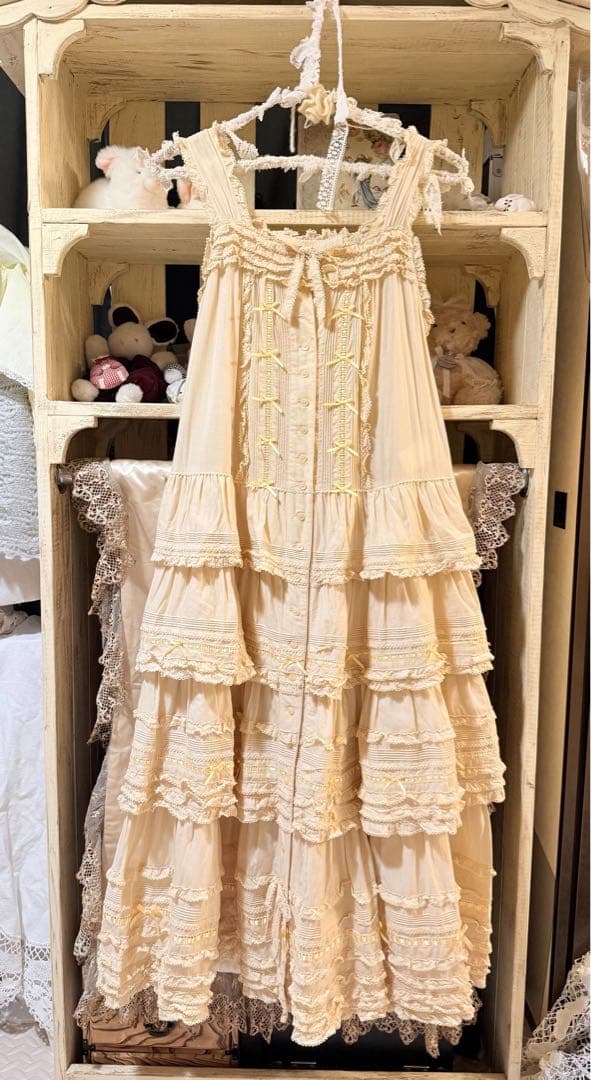 pinkhouse フリル付きクリームイエローノースリーブワンピース