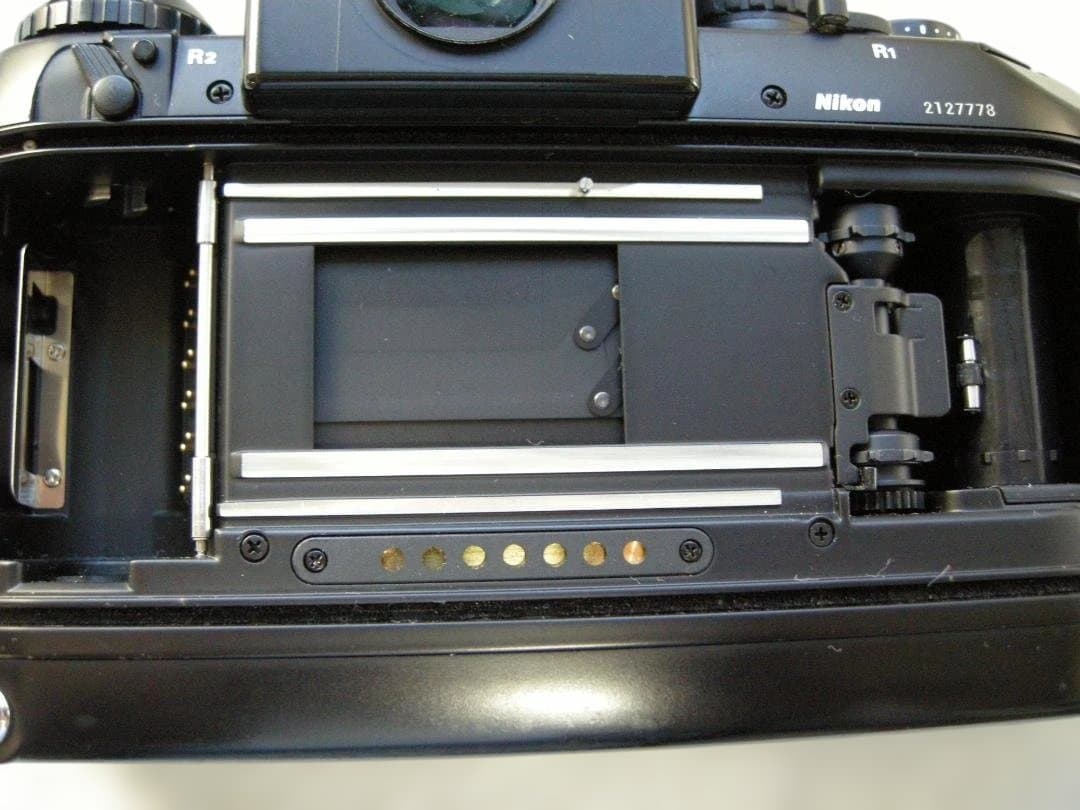 ニコン F4 / AF Nikkor 35-70mm F2.8