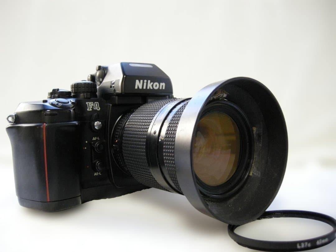 ニコン F4 / AF Nikkor 35-70mm F2.8