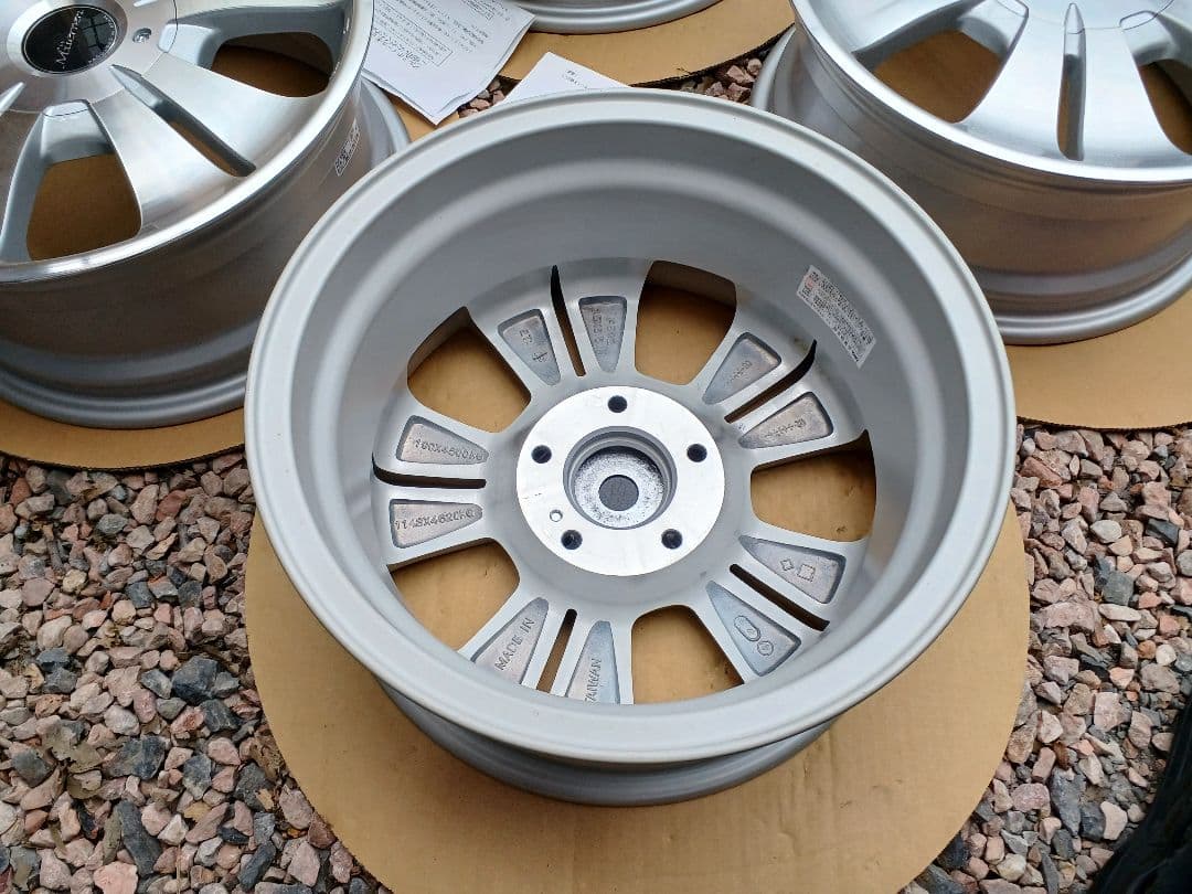 ★新品未使用★シュティッヒ　スポークタイプ★　15インチ　PCD114.3 5H