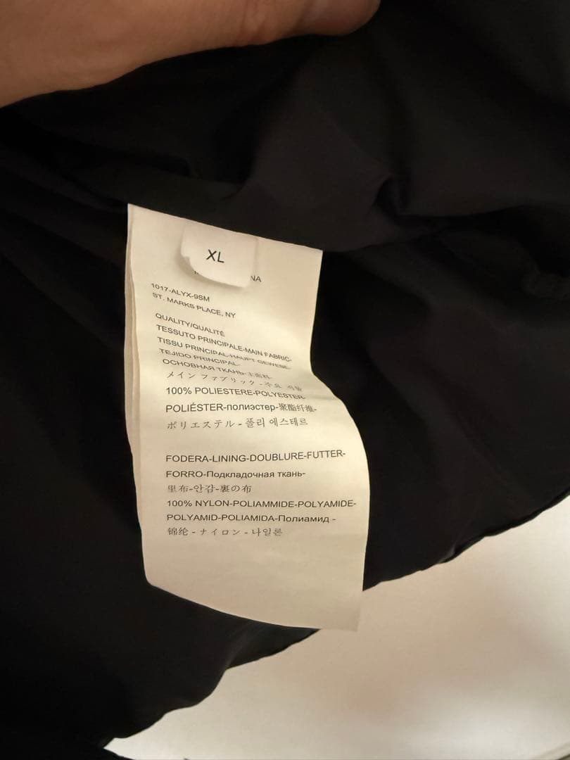 1017 ALYX 9SM ダウンベスト　ナイロンベスト