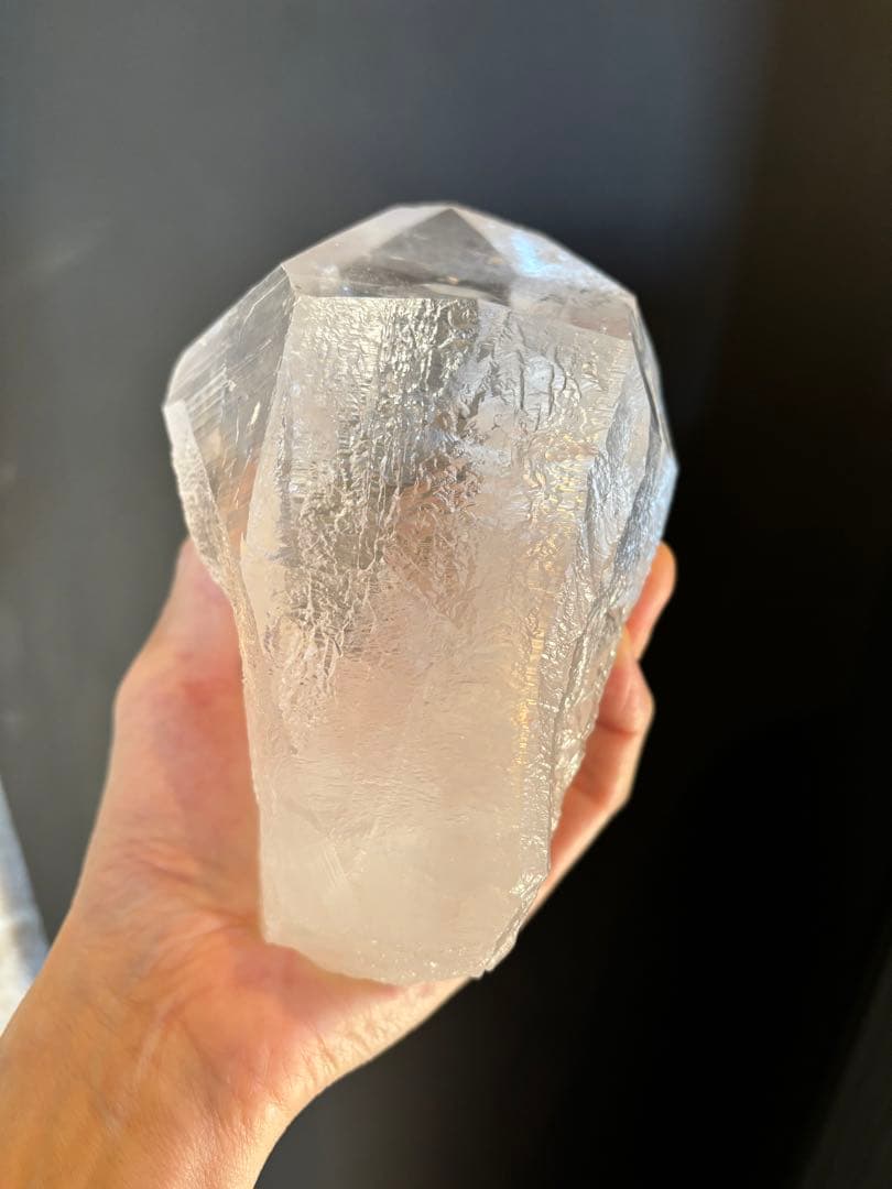 インド　マニハール産水晶　ビッグポイント　ヒマラヤ水晶　1400g