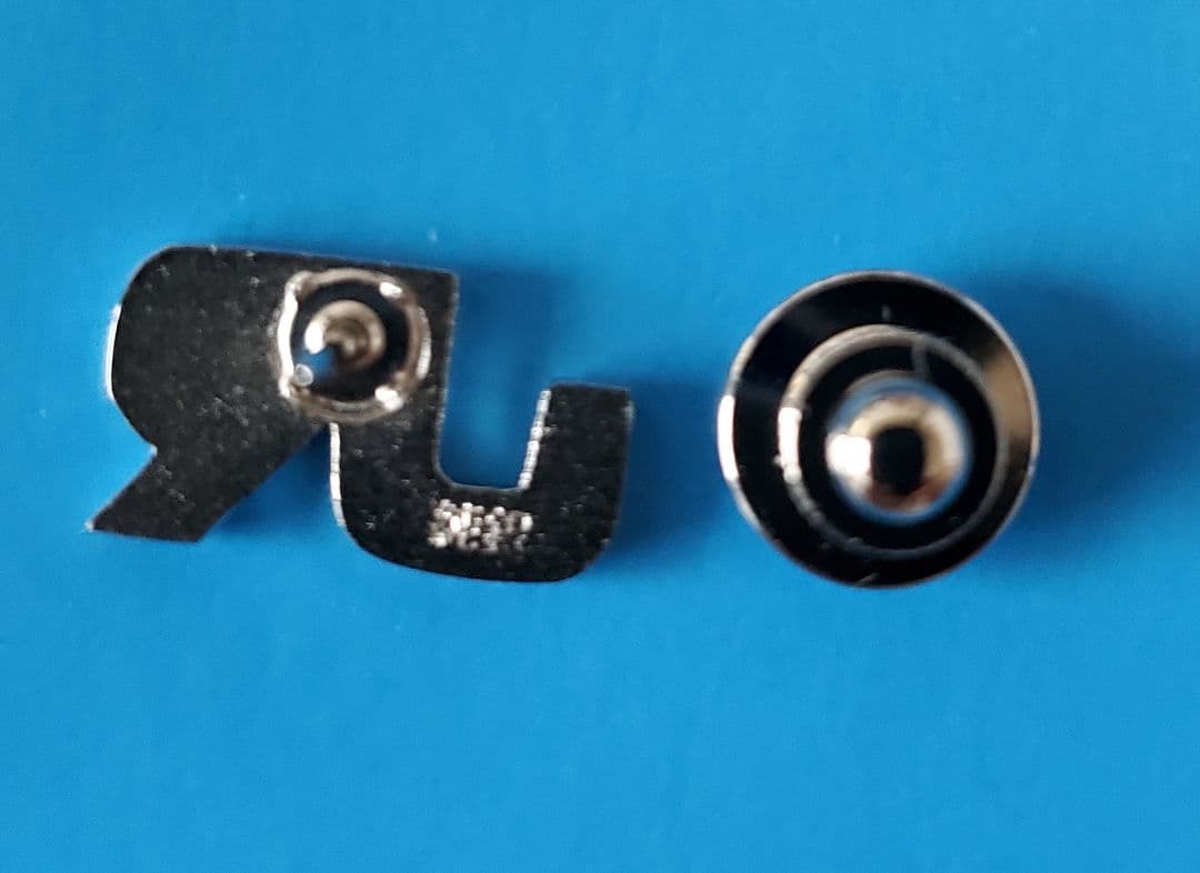 99JR東日本純銀襟章ビンタイブ現行品