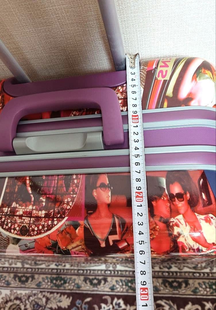 キャリーケース 大容量　カラフルアートプリント