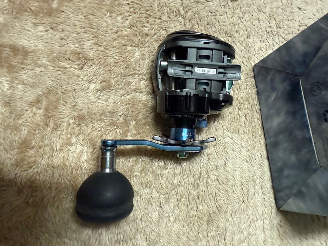 Abu Garcia saltystage revo LJ-3ベイトリール